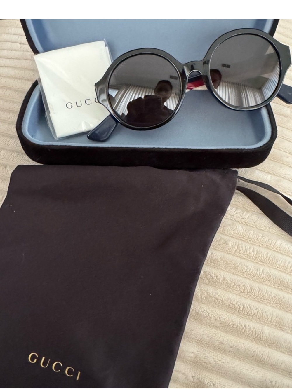 Gucci Round Black Frame Sunglasses with Dark Lenses